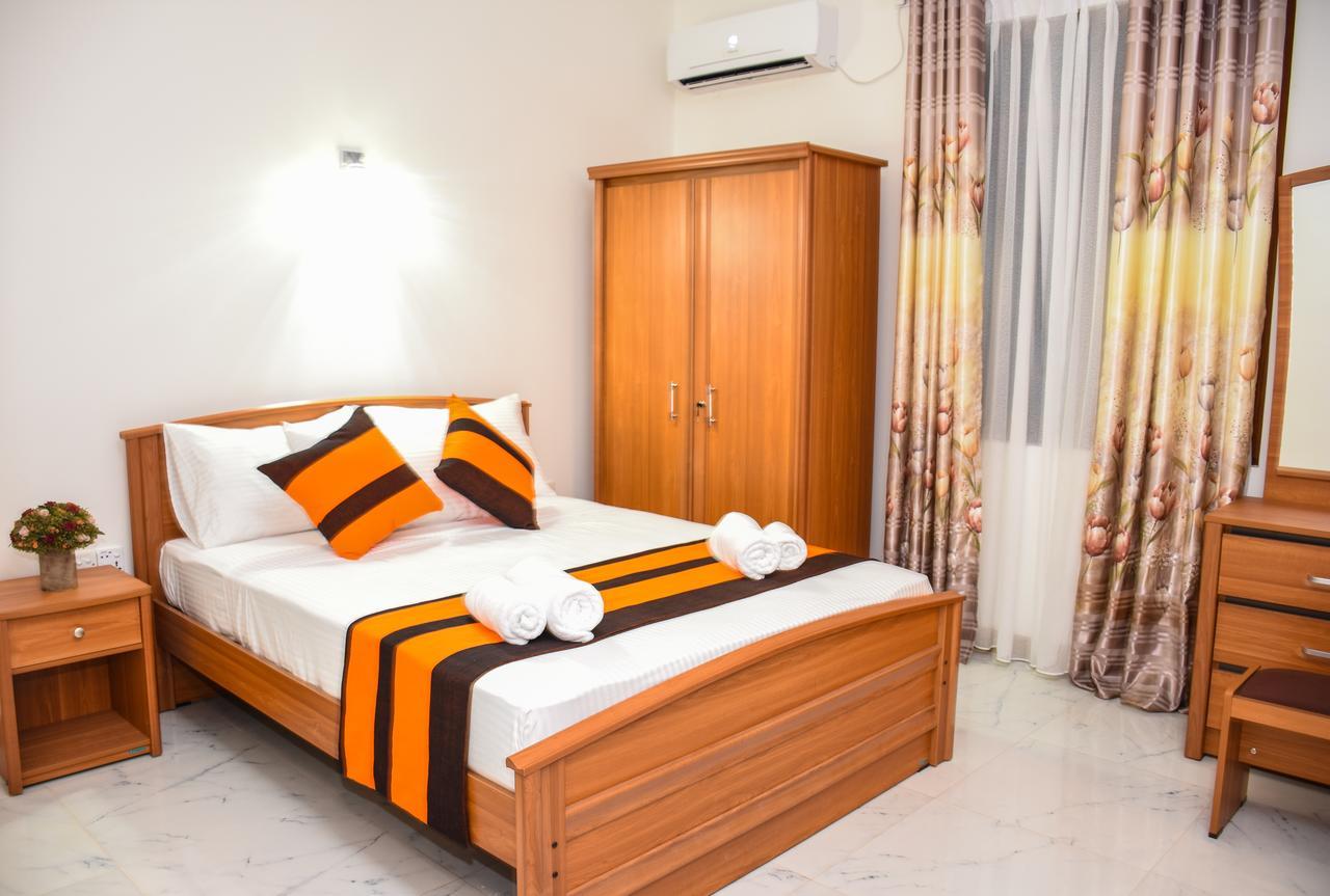 Ocean Glory Hotel Ettukala Extérieur photo