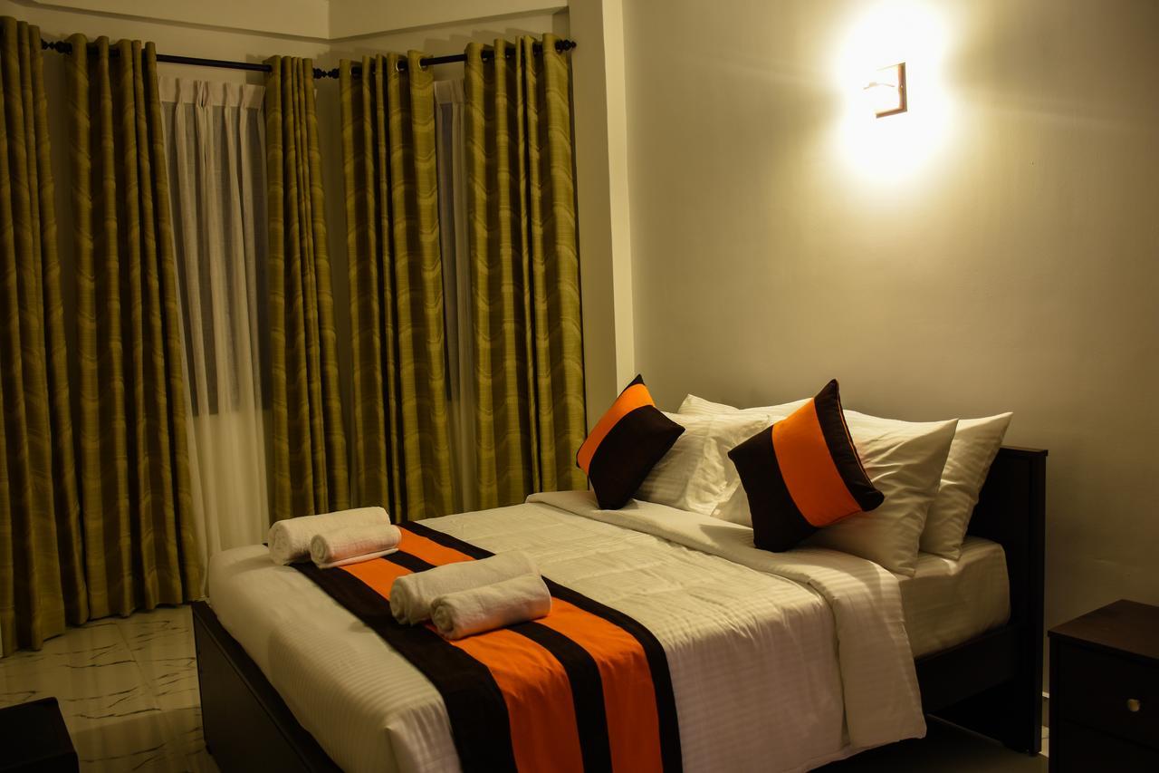 Ocean Glory Hotel Ettukala Extérieur photo