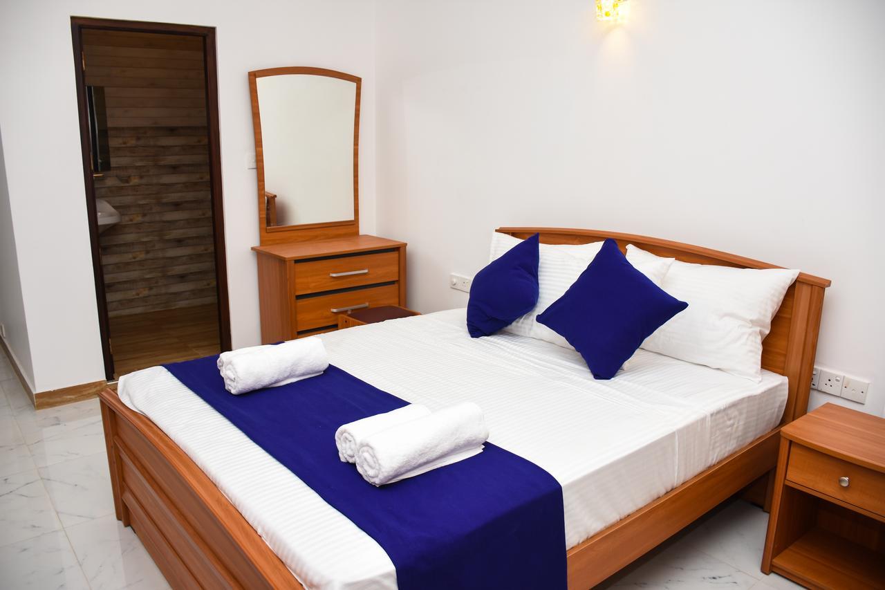 Ocean Glory Hotel Ettukala Extérieur photo