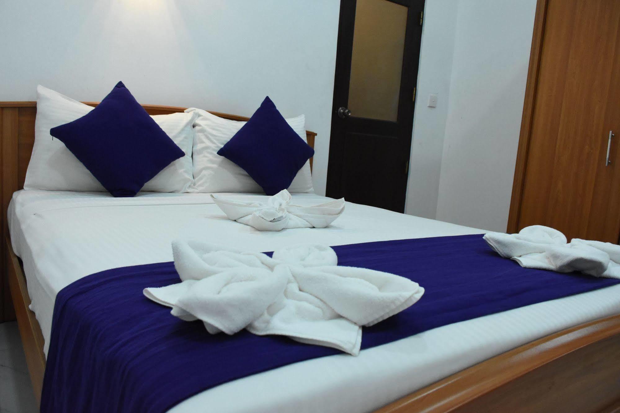 Ocean Glory Hotel Ettukala Extérieur photo