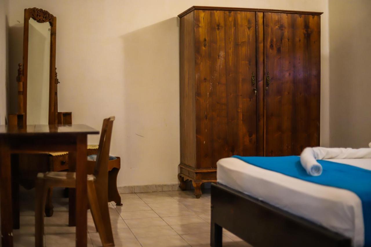 Ocean Glory Hotel Ettukala Extérieur photo